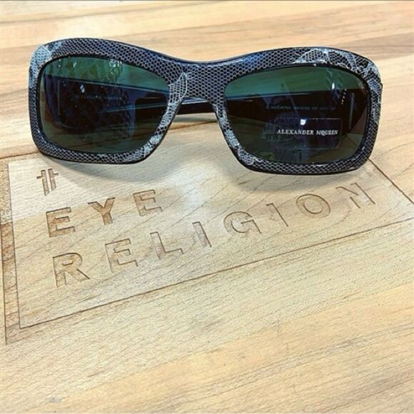 Alexander McQueen Black Snake Pattern 4018 Sunglasses - Picture 1 of 1